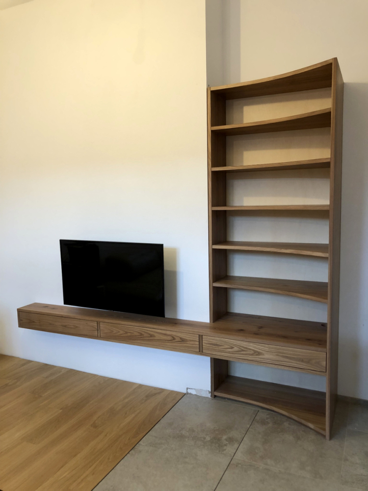 Wohnzimmermoebel-in-Ulme-massiv-geoelt-2